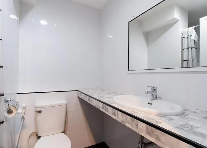 Hostel Buri